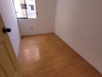 VENDO DEPARTAMENTO EN LA PERLA – CALLAO –  AV- SANTA  ROSA CUADRA 3 –