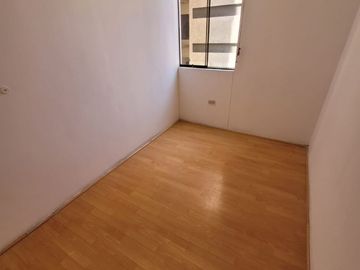 VENDO DEPARTAMENTO EN LA PERLA – CALLAO –  AV- SANTA  ROSA CUADRA 3 –