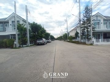 บ้านแฝด สิวารมณ์ วิลเลจ สุขุมวิท-บางปู 58