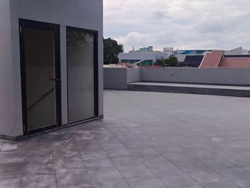 Rumah baru design modern di kramat senen jakarta pusat