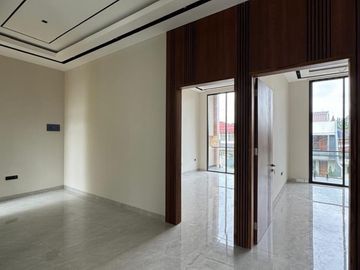 Rumah baru design modern di kramat senen jakarta pusat