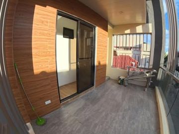 2 Storey 4 Bedroom Townhouse with 2 Car Garage For Sale at Greenwoods Executive Village Pasig