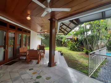 Rumah Luas 912 Kemang Dalam Jaksel