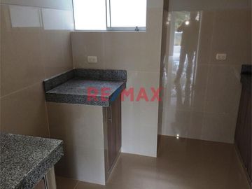 Vendo Lindo Departamento 4To Piso/ Azotea En Urbanizacion Miraflores ID:1130428