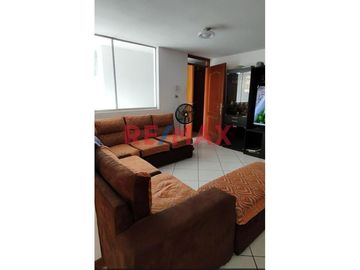 ¡Vive En Una Casa Espaciosa De 3 Pisos Con Amplios Espacios Y Elegantes Acabados! 🏡✨
