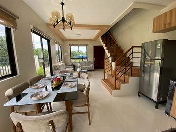 Affordable 3 Bedroom Townhouse Near SM Molino - KATHLEEN PLACE