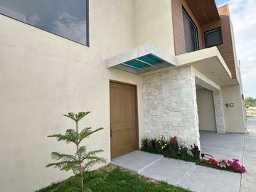 Casa en venta en Valle de Fontana Saltillo Coahuila