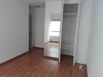 VENDO DEPARTAMENTO 69 MTS2 CON COCHERA Y DEPOSITO EN MIRAFLORES