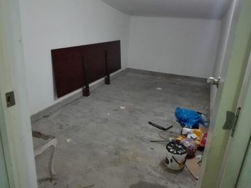 VENDO DEPARTAMENTO 69 MTS2 CON COCHERA Y DEPOSITO EN MIRAFLORES