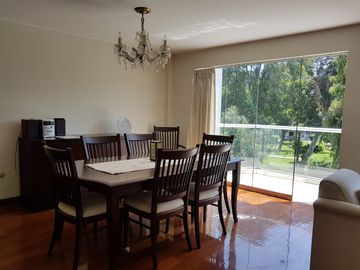 ALQUILO HERMOSO DUPLEX AMOBLADO - FRENTE A PARQUE EN CHACARILLA DEL ESTANQUE - LA FLORESTA  -  SURCO
