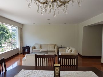 ALQUILO HERMOSO DUPLEX AMOBLADO - FRENTE A PARQUE EN CHACARILLA DEL ESTANQUE - LA FLORESTA  -  SURCO