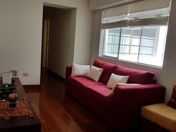 ALQUILO HERMOSO DUPLEX AMOBLADO - FRENTE A PARQUE EN CHACARILLA DEL ESTANQUE - LA FLORESTA  -  SURCO