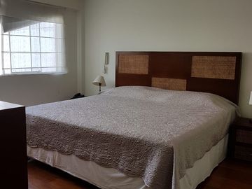 ALQUILO HERMOSO DUPLEX AMOBLADO - FRENTE A PARQUE EN CHACARILLA DEL ESTANQUE - LA FLORESTA  -  SURCO