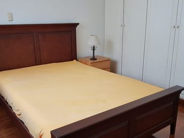 ALQUILO HERMOSO DUPLEX AMOBLADO - FRENTE A PARQUE EN CHACARILLA DEL ESTANQUE - LA FLORESTA  -  SURCO