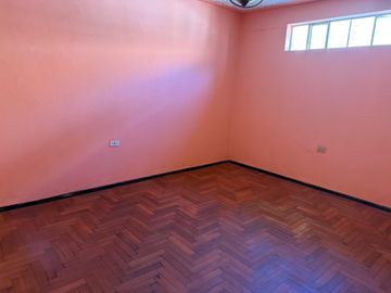Venta De Casa Comercial - Juliaca