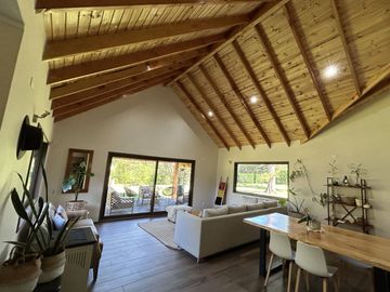 SE VENDE CASA EN PARCELA 6 DORMITORIOS 3 BAÑOS EN OSORNO UF 7900