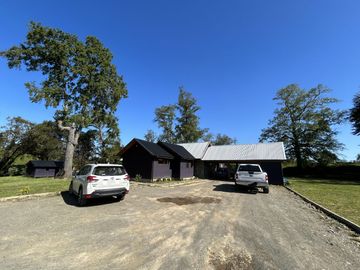 SE VENDE CASA EN PARCELA 6 DORMITORIOS 3 BAÑOS EN OSORNO UF 7900