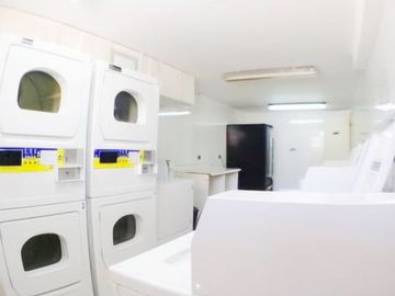 ¡Atención Inversionistas! Dpto. en venta 1 D + 1 B+ Bodega. Excelente ubicación.