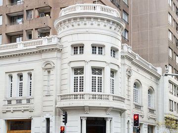 ¡Atención Inversionistas! Dpto. en venta 1 D + 1 B+ Bodega. Excelente ubicación.