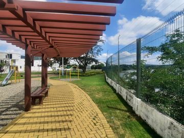 CASA 67.00m2 VIA A DAULE