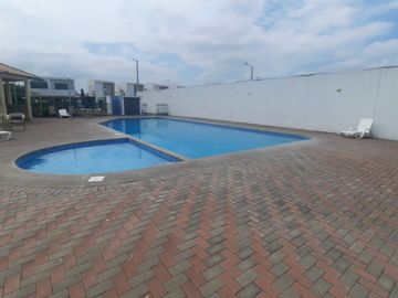 CASA 67.00m2 VIA A DAULE