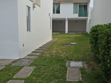 Casa en Venta en Residencial Foresta Metepec