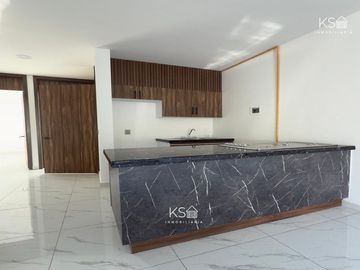 CASA EN VENTA FRACCIONAMIENTO PRADOS DE SAN CRISTOBAL