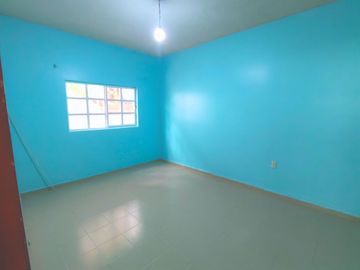 Casa en Venta en Jardines de Morelos Secc Islas con Local y 3 departamentos