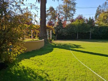 Parcela 5000 m2 / 2 casas