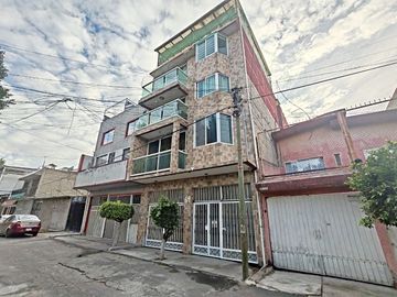 LINDO DEPARTAMENTO EN PB FRENTE A 5 MIN DE METRO VILLA ARAGÓN Y METRO NEZAHUALCOYOTL