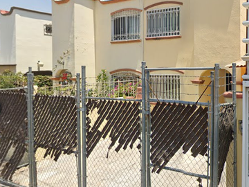 Casa 🏡 de oportunidad en Av 115, Oriente, Fracc Loma del Sol, Puebla