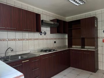 GRAN CASA DOS PISOS AV. SAN ROMAN_COPIAPÓ