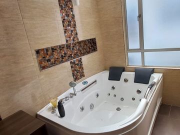 SE VENDE CASA BARRIO LAS QUINTAS TUNJA