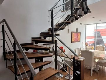 SE VENDE CASA BARRIO LAS QUINTAS TUNJA