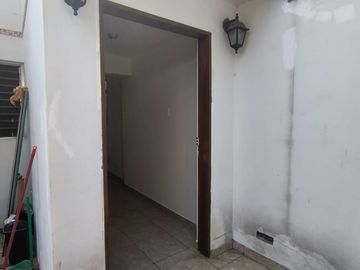 LQUILER: LINDO Y AMPLIO DEPARTAMENTO DE 1 DORM. Y 1er.PISO SAN BORJA...
