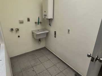 LQUILER: LINDO Y AMPLIO DEPARTAMENTO DE 1 DORM. Y 1er.PISO SAN BORJA...