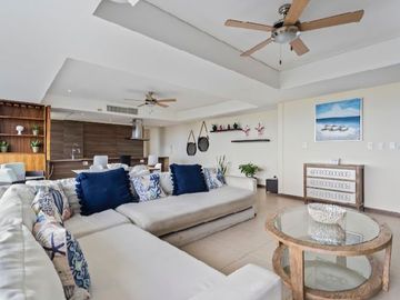 EXCELENTE DEPARTAMENTO EN VENTA EN MARINA VALLARTA