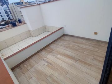 SE VENDE DEPARTAMENTO DUPLEX  - 136 MTS - MIRAFLORES