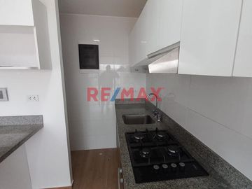 Se Alquila Minidepartamento en Surquillo