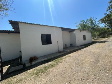RANCHO QUINTA EN CADEREYTA