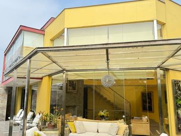 HERMOSA CASA, MODERNA, INTELIGENTE VENDO A PRECIO DE OCASION