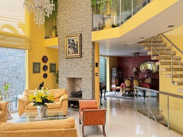 HERMOSA CASA, MODERNA, INTELIGENTE VENDO A PRECIO DE OCASION