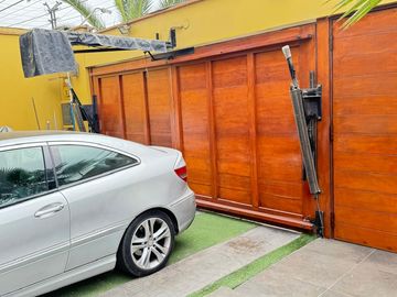 HERMOSA CASA, MODERNA, INTELIGENTE VENDO A PRECIO DE OCASION