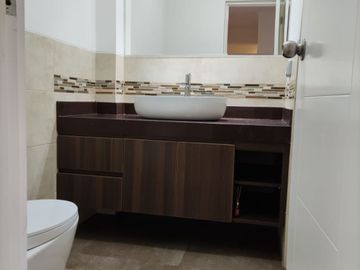 Vendo hermoso departamento en el distrito de  La Molina 210mt2