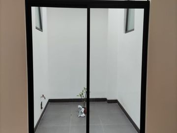 Vendo hermoso departamento en el distrito de  La Molina 210mt2