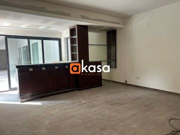 Quinta en Venta en Residencial Bugambilias, Carretera Nacional.