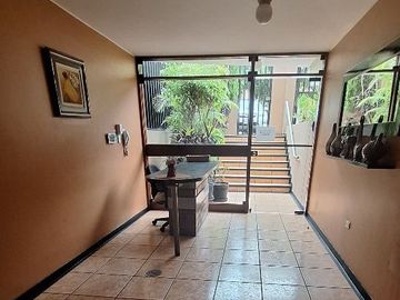 VENTA DPTO. DUPLEX – JR. TOMASAL URB. HUERTOS DE SAN ANTONIO - SURCO