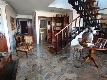 Venta apartamento en cristales oeste de Cali