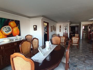Venta apartamento en cristales oeste de Cali
