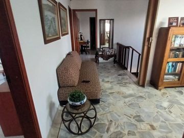 Venta apartamento en cristales oeste de Cali